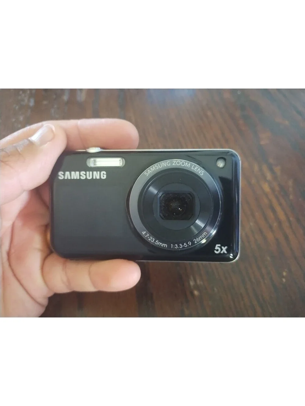 SAMSUNG PL Series PL120 14.2MP Digital Camera Black w/ Charger & Battery